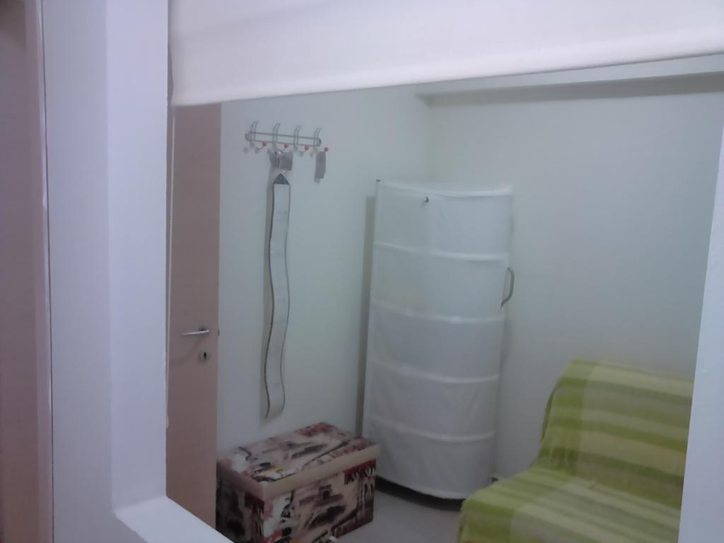 Luxury Apartment By The Beach Néa Péramos Esterno foto